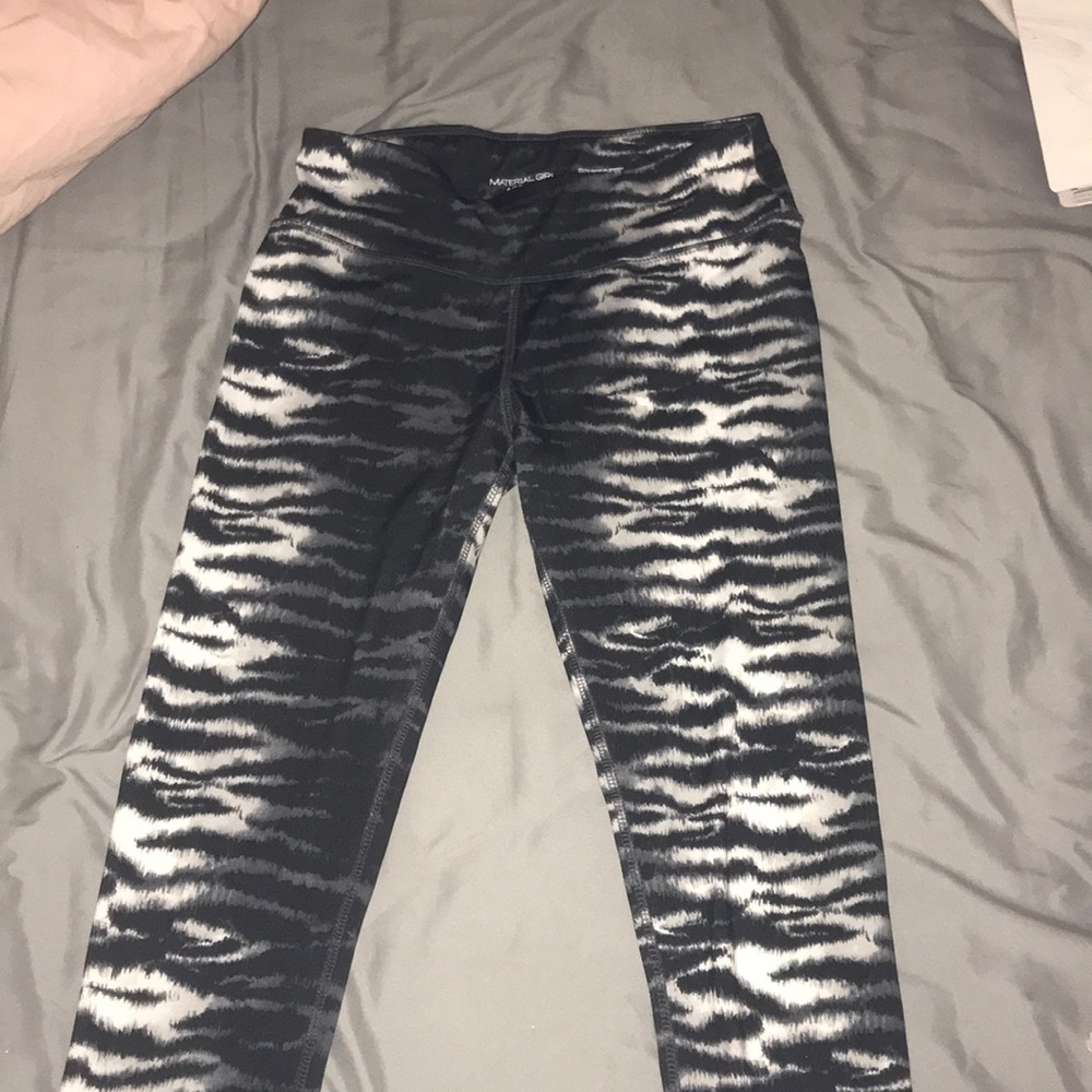 Material Girl active leggings